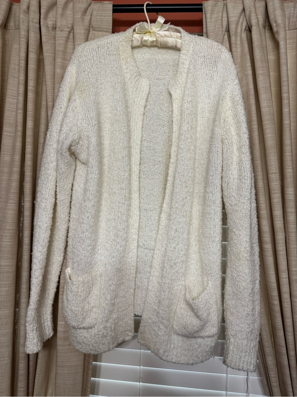 Open-Front Cream Knit Cardigan with Pockets